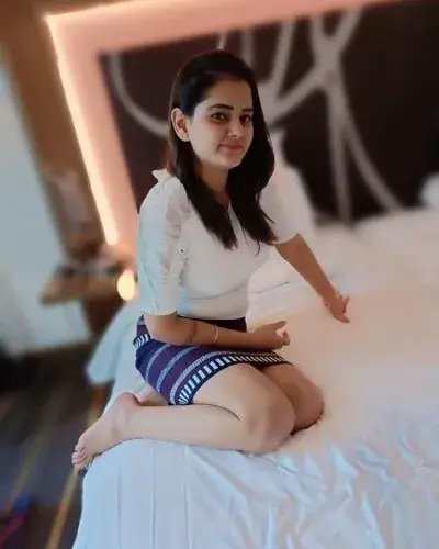 Escort Service In Harischandrapur
